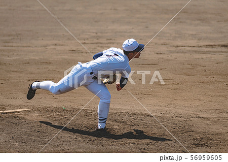 マウンド上のエース マウンド上のエース 56959605