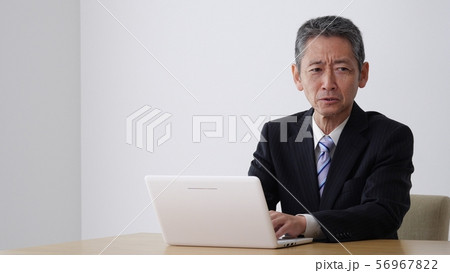 男性 50代 60代 パソコン 男性 50代 60代 パソコン 56967822