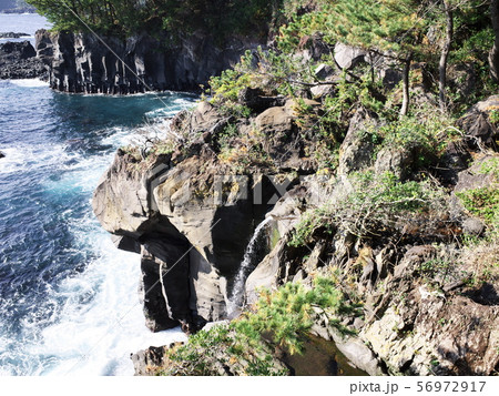 城ヶ崎海岸　対島の滝 56972917