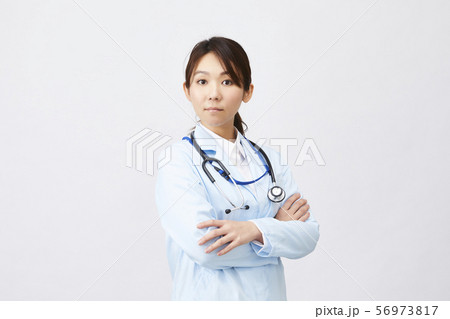 医療 ドクター 女医 ナース 医療 ドクター 女医 ナース 56973817
