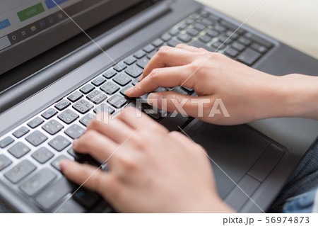 パソコンキーボード パソコンキーボード 56974873