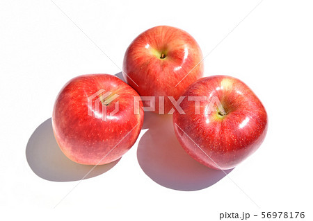 りんご(夏あかり) りんご(夏あかり) 56978176