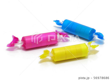 ラムネ菓子 (深度合成) 56978686