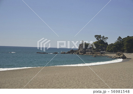 桂浜（高知県高知市浦戸） 56981548