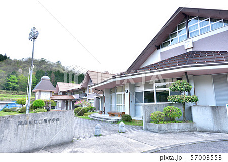 旧真庭市立二川小学校　岡山県真庭市種966　2019年3月31日閉校 57003553