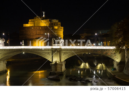 Night scene of Rome, Mausoleum of Hadrian 57006415