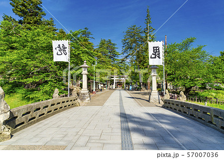 初夏の上杉神社　山形米沢 57007036