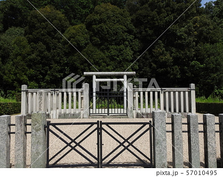 孝謙天皇陵 高野陵 佐紀高塚古墳 孝謙天皇陵 高野陵 佐紀高塚古墳 57010495