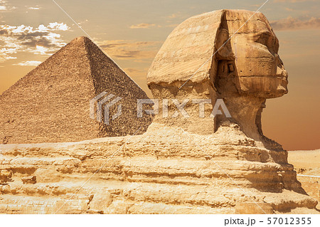 The Sphinx and the Pyramid of Cheops, close view, 57012355