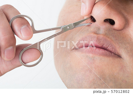 鼻毛処理 57012802