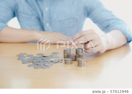Counting or sorting coins of different types 57012946
