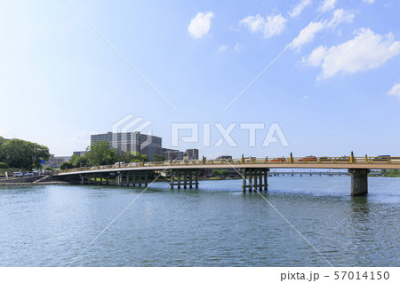 滋賀県・瀬田の唐橋 57014150