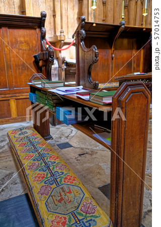 Interior of Winchester Cathedral 57014753