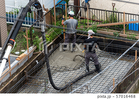 基礎コンクリート打設 57016468