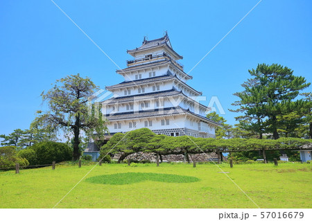 【長崎県】晴天下の島原城天守閣 57016679