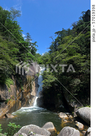 仙娥滝(甲府市) 仙娥滝(甲府市) 57019398