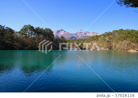 春の五色沼（福島県・裏磐梯） 57026116