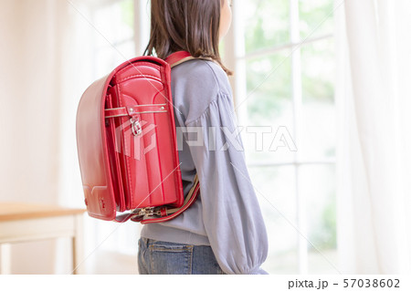 a girl of ten 57038602