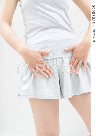 a thirty-something woman a thirty-something woman 57038650