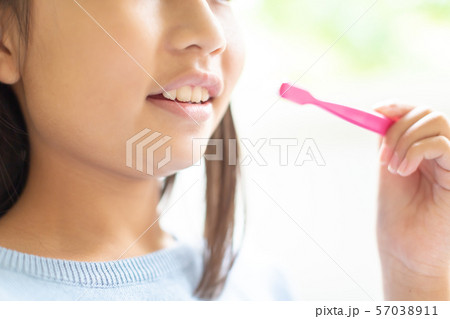 a girl of ten 57038911