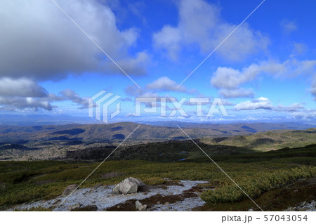 北海道 大雪山旭岳ロープウェイ 散策コースからの風景 57043054