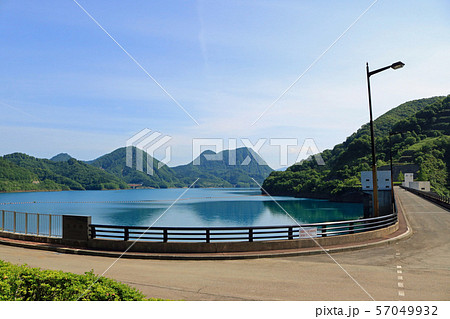 玉川ダム(秋田県仙北市)と宝仙湖 玉川ダム(秋田県仙北市)と宝仙湖 57049932
