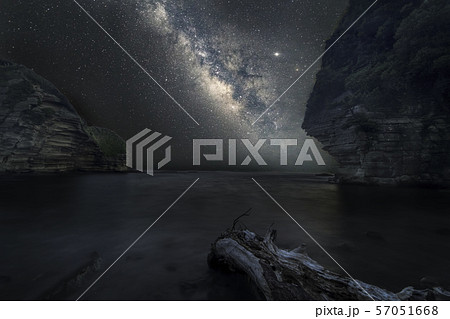 千葉県勝浦市鵜原理想郷の天の川 57051668