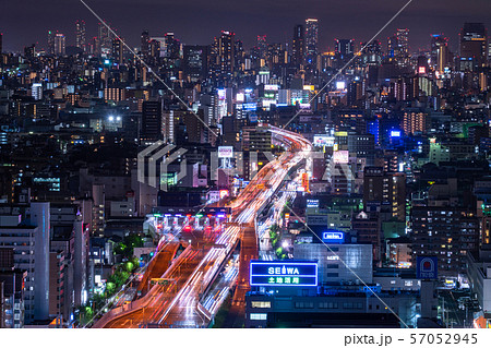 《大阪府》交通イメージ・東大阪ジャンクション《夜景》 《大阪府》交通イメージ・東大阪ジャンクション《夜景》 57052945