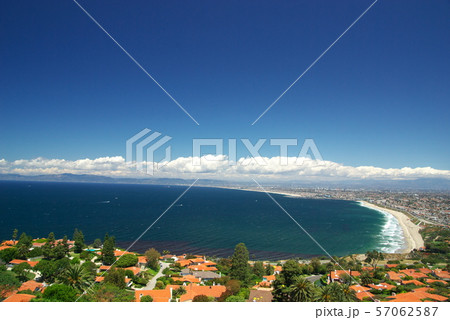 カリフォルニアのオーシャンビュー 57062587