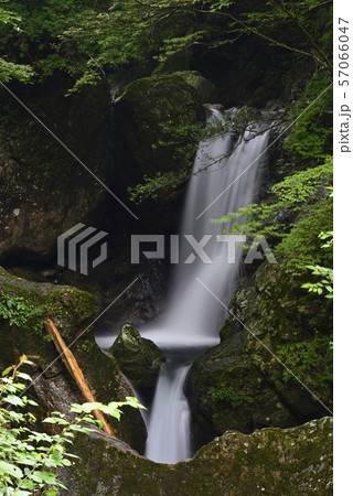 岩戸の滝（奈良県吉野郡） 57066047