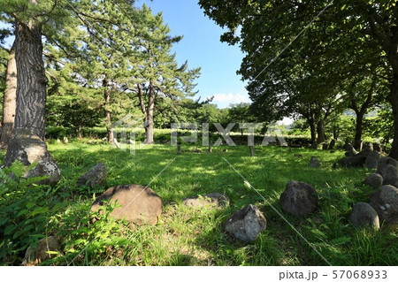 忍路環状列石 57068933