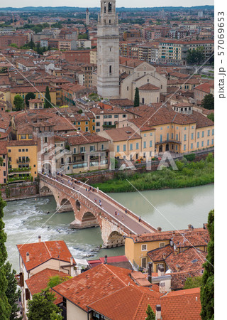 ヴェローナ　イタリア　世界遺産 57069653