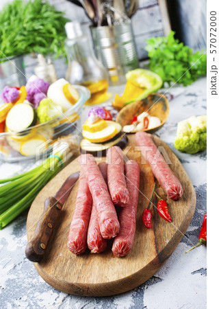 sausages sausages 57072000