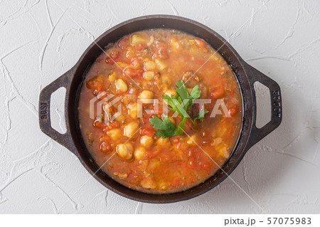 ひよこ豆のスープ Moroccan chickpea beans soup ひよこ豆のスープ Moroccan chickpea beans soup 57075983