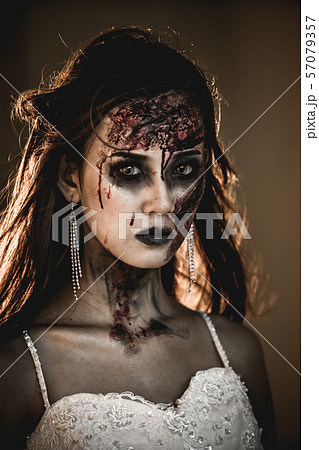 Bride Zombie. Bride Zombie. 57079357