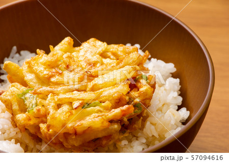かき揚げ天丼。 57094616