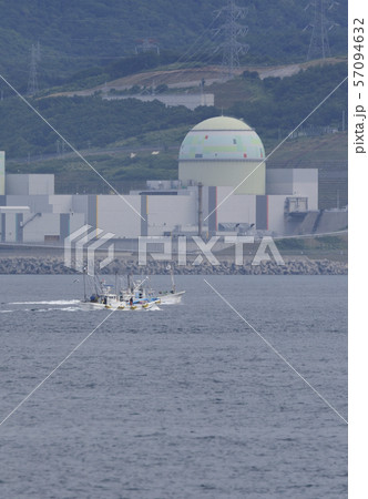北海道岩内町から泊原子力発電所の風景を撮影 57094632