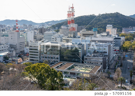 高知城から見る高知市街の風景 57095156
