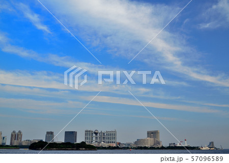 芝浦埠頭から見るお台場海浜公園 57096589