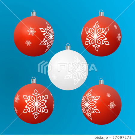 Christmas tree ball ornament 4 red and 1 white set Christmas tree ball ornament 4 red and 1 white set 57097272