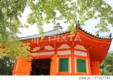 石清水八幡宮　八角堂 57107785