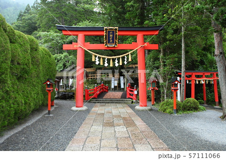 天河神社 57111066