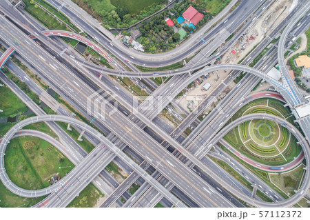 Aerial view city transport intersection road car 57112372