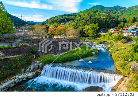 仁比山公園の秋風景　【佐賀県神埼市】 57112502