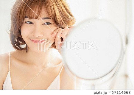 女性 ビューティー 女性 ビューティー 57114668
