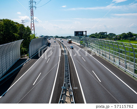 高速道路 圏央道 桶川市日出谷地区 2019.08　i 57115762
