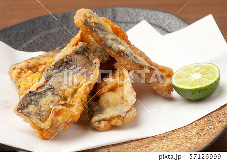 秋刀魚の竜田揚げ 秋刀魚の竜田揚げ 57126999