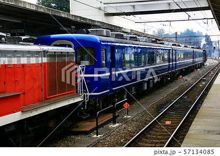 DL大樹・座席客車14系 鬼怒川温泉駅 DL大樹・座席客車14系 鬼怒川温泉駅 57134085