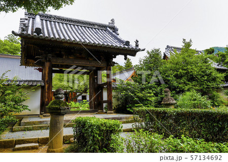 【山梨県】初夏の放光寺 阿字門 【山梨県】初夏の放光寺 阿字門 57134692