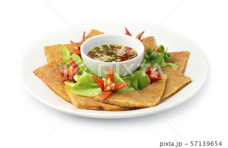 Shrimp Crispy Pancake with sweet dipping sauces 57139654